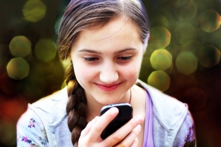 How Much Texting is Too Much For Teens